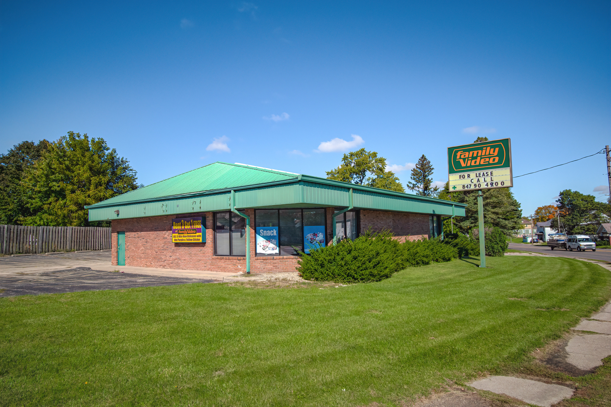 715 S Main St, Kewanee, IL for Rent