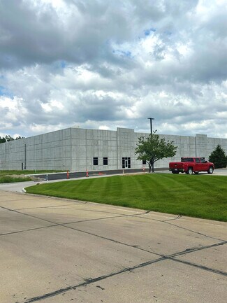 Saint Charles, MO Industrial - 500-550 Corporate Hills Dr