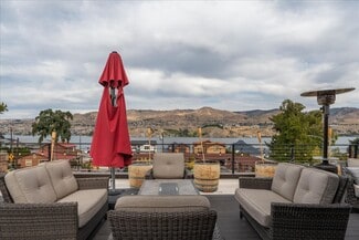 Chelan, WA Restaurant - 2037 W Woodin Ave