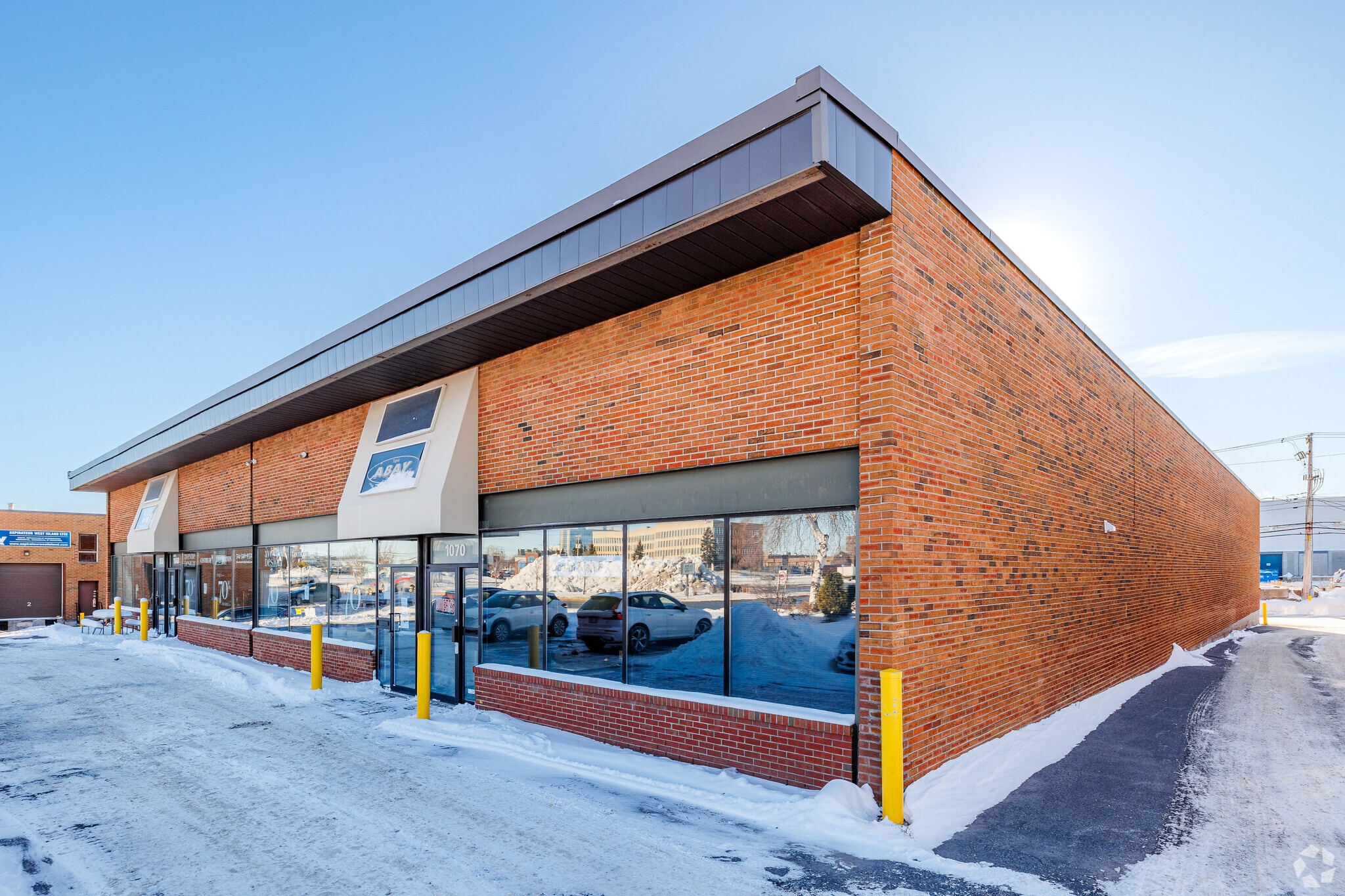 1050-1070 Rue Beaulac, Montréal, QC for Rent