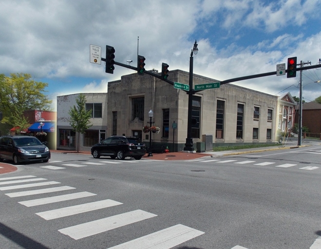 100-108 N Main St, Blacksburg, VA for Rent