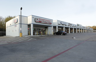 Dallas, TX Storefront Retail/Office - 9770-9798 Forest Ln