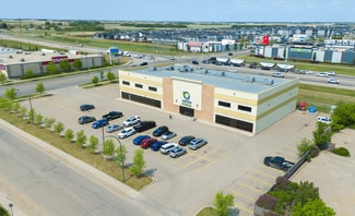 Saskatoon, SK Retail - 320 Shillington Cres