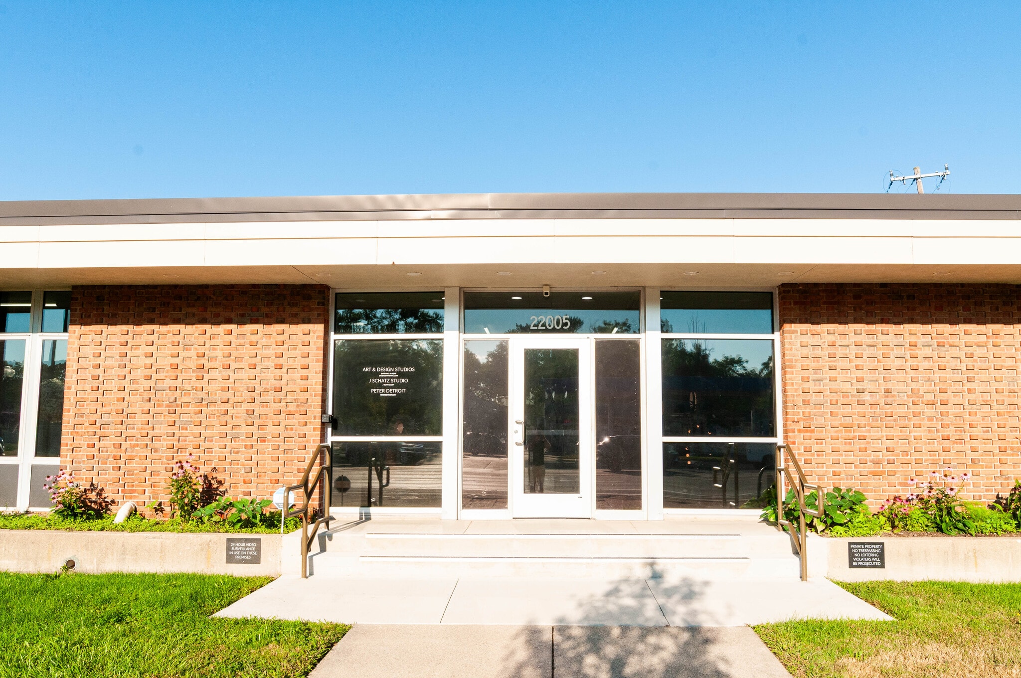 22005 Van Dyke Ave, Warren, MI for Rent