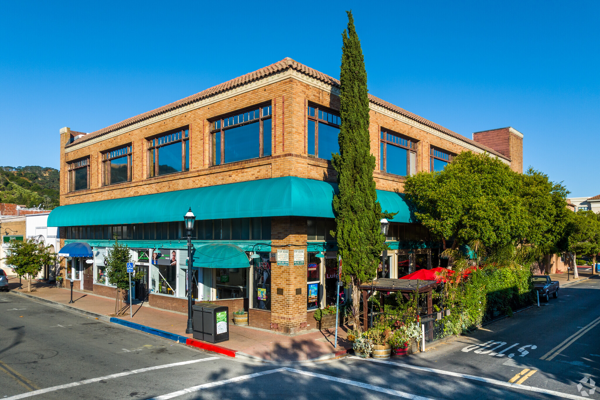 535 Main St, Martinez, CA for Sale