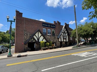 Teaneck, NJ Retail - 444 Cedar Ln