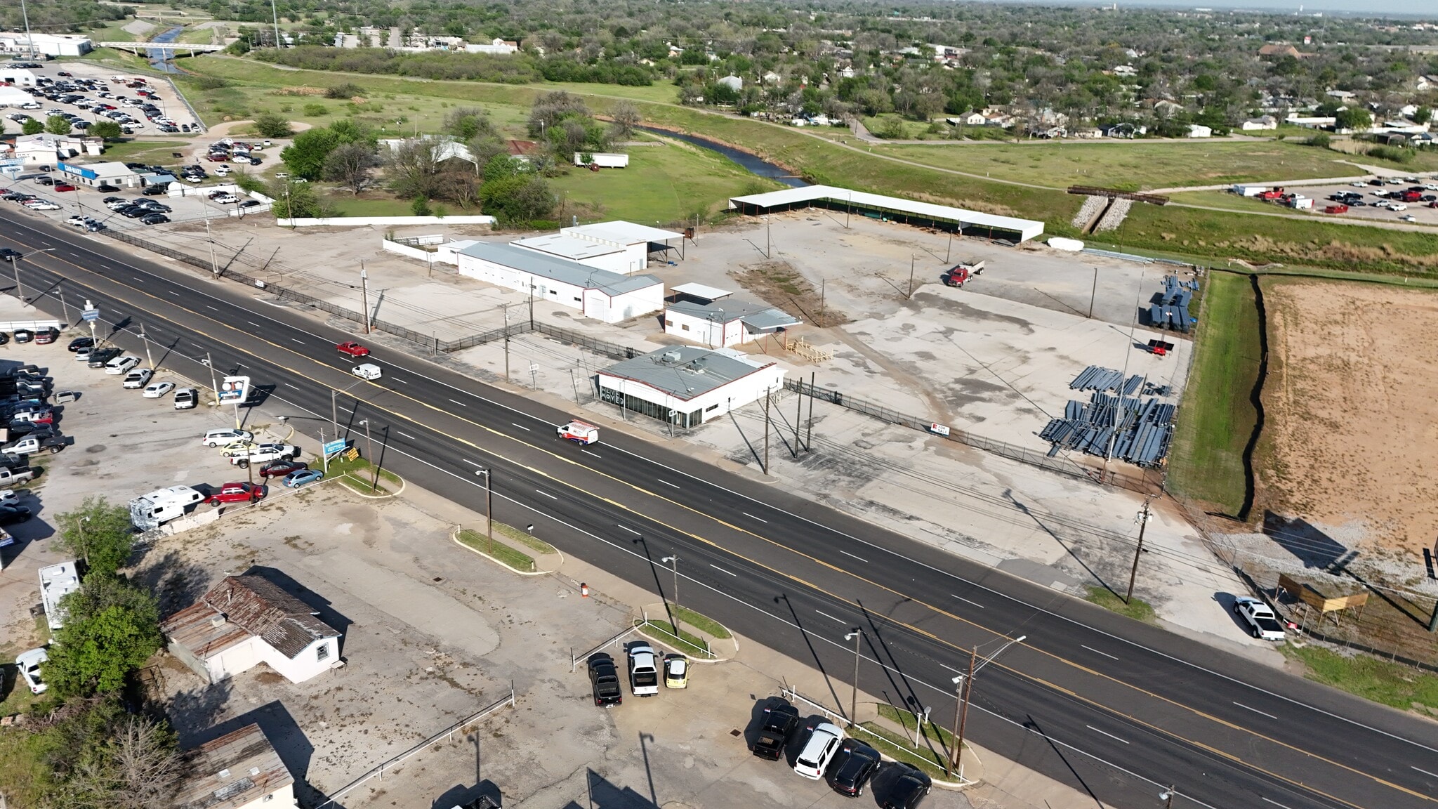 2606 Jacksboro Hwy, Wichita Falls, TX for Sale