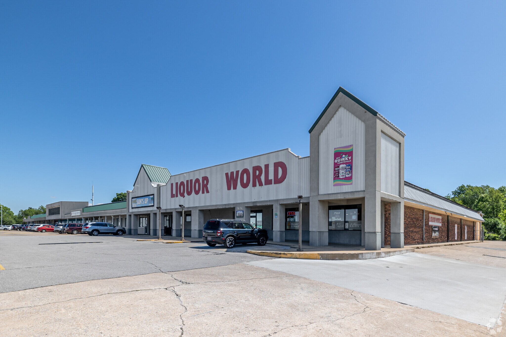 3340 N College Ave, Fayetteville, AR for Rent
