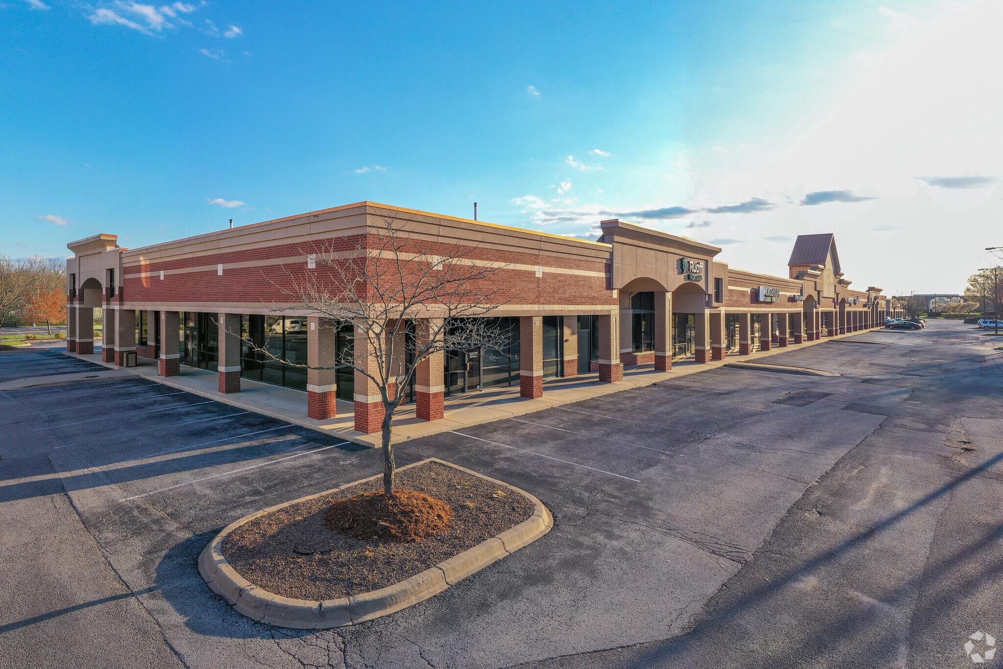 10001 Forest Green Blvd, Louisville, KY for Rent