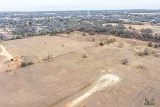 Clyde, TX Commercial - 359 Hunt St