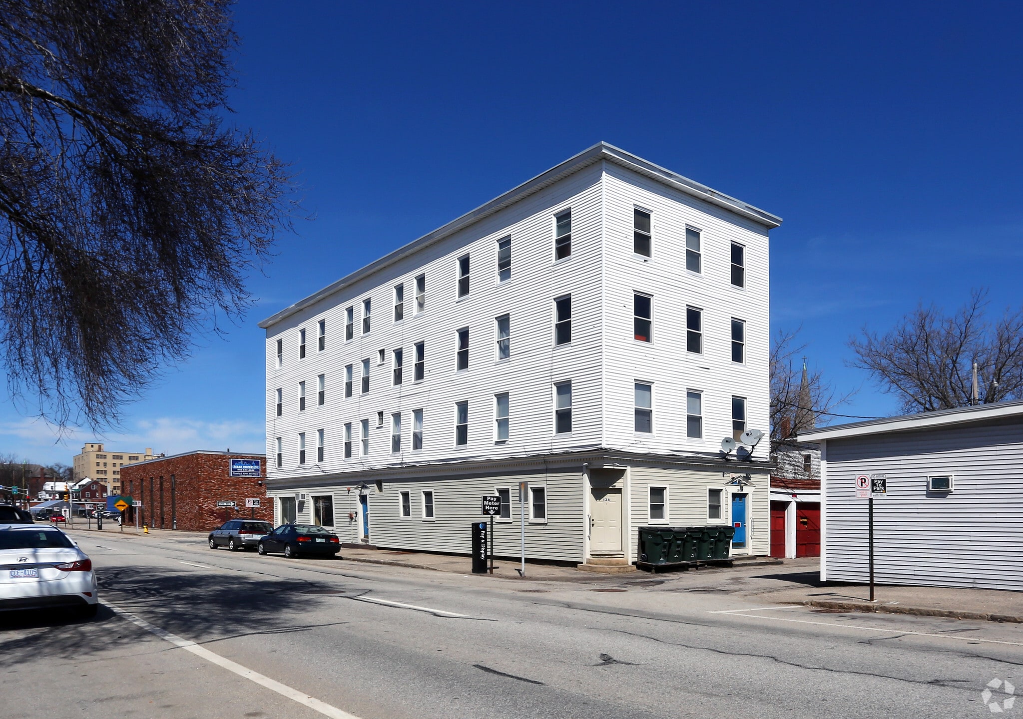 303 Pine St, Manchester, NH for Rent