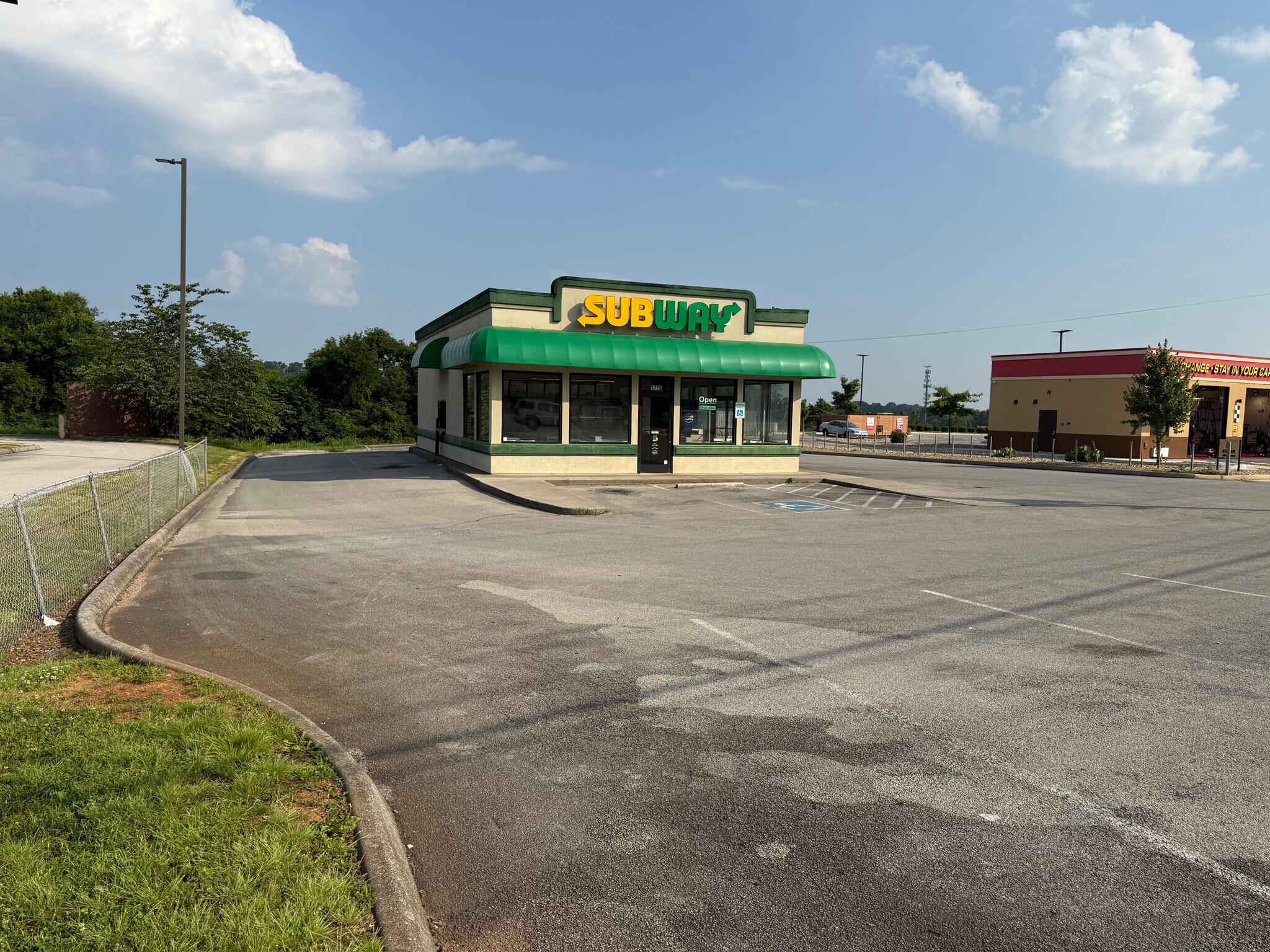 1775 W Broadway Ave, Maryville, TN for Sale