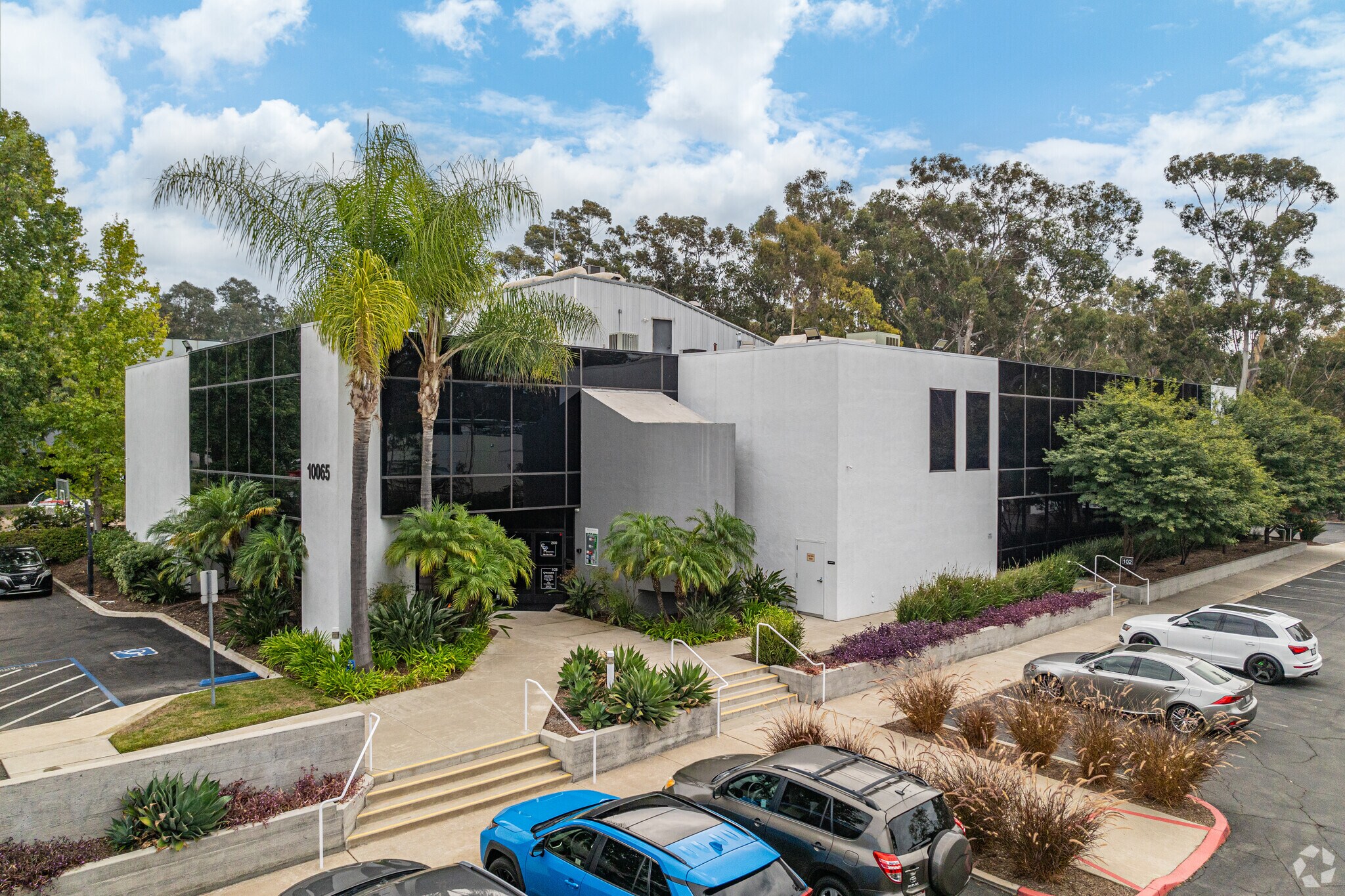 10065 Old Grove Rd, San Diego, CA for Rent