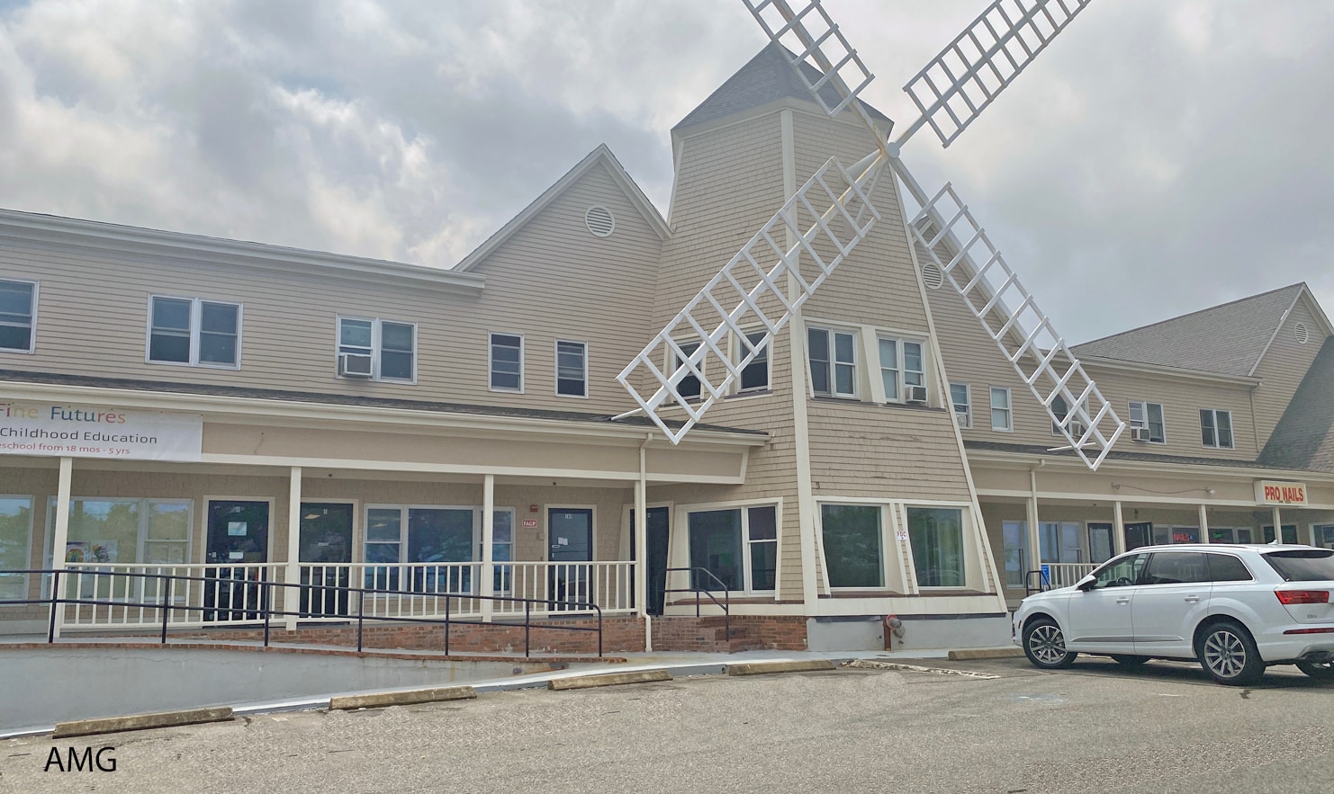 109 Main St, West Dennis, MA for Rent