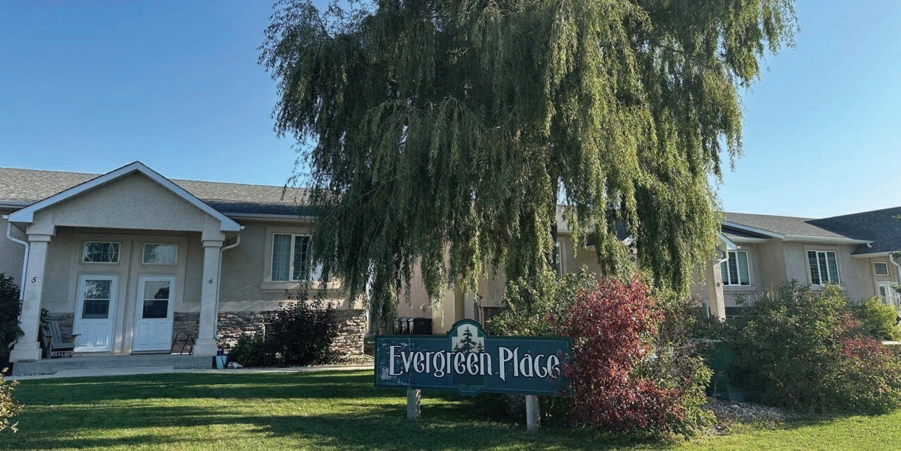 5 Pioneer S, Lorette, MB for Sale