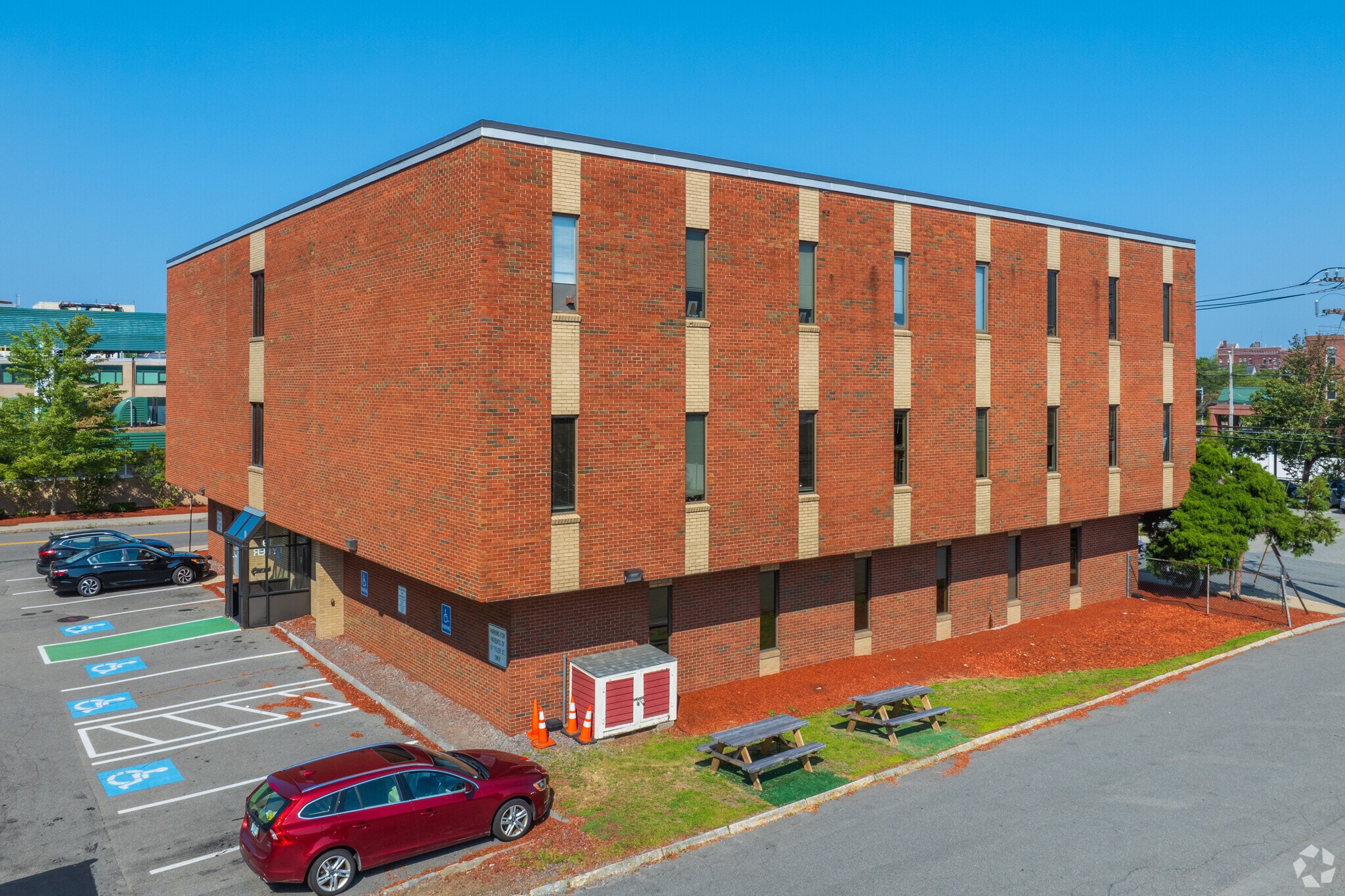 19 Tyler St, Nashua, NH for Sale
