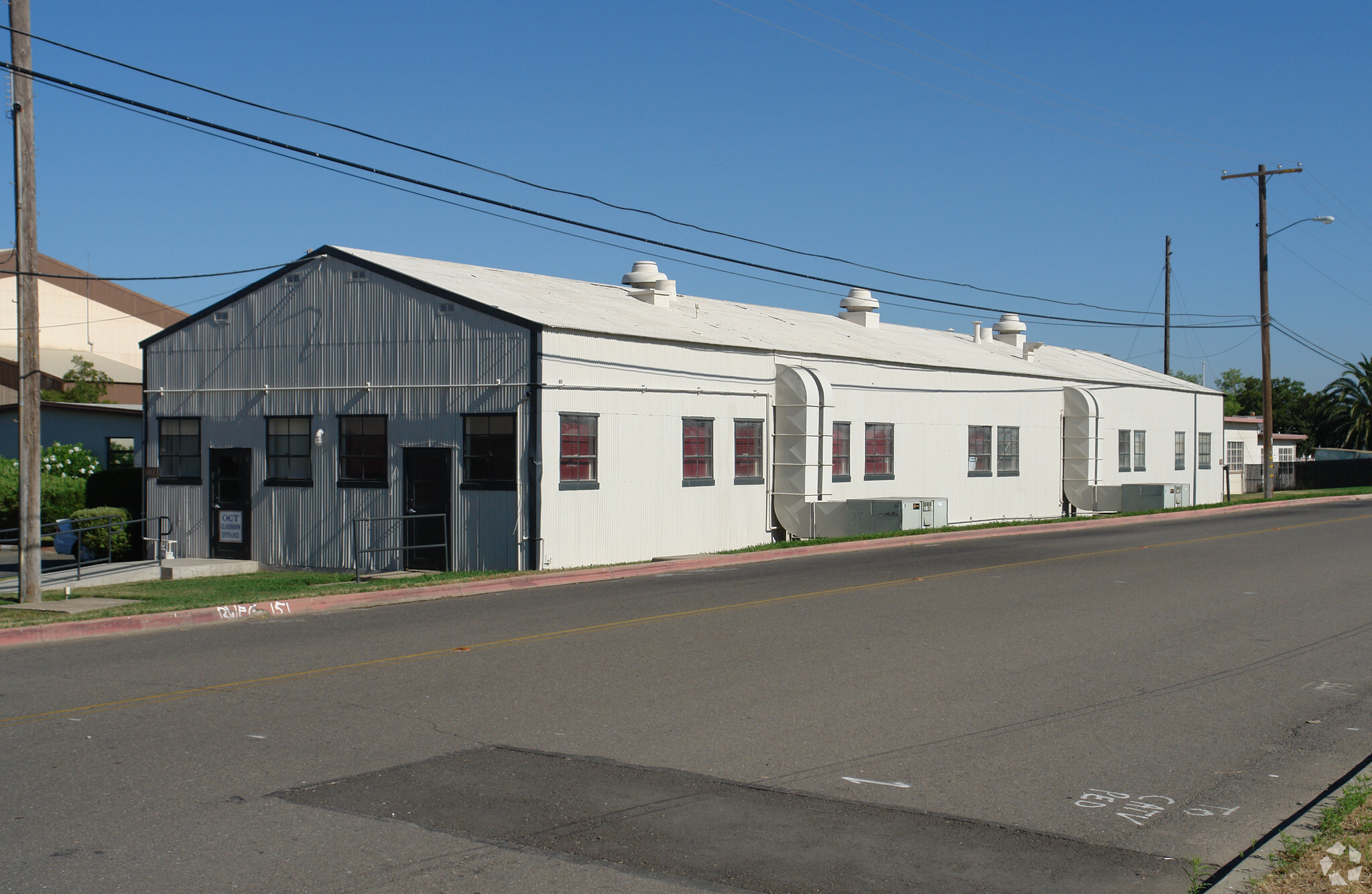 5840 Price Ave, Mcclellan, CA for Rent