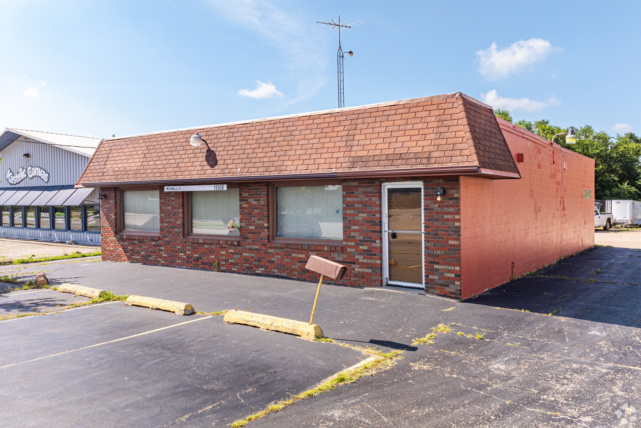 15936 S Lincoln Hwy, Plainfield, IL for Rent