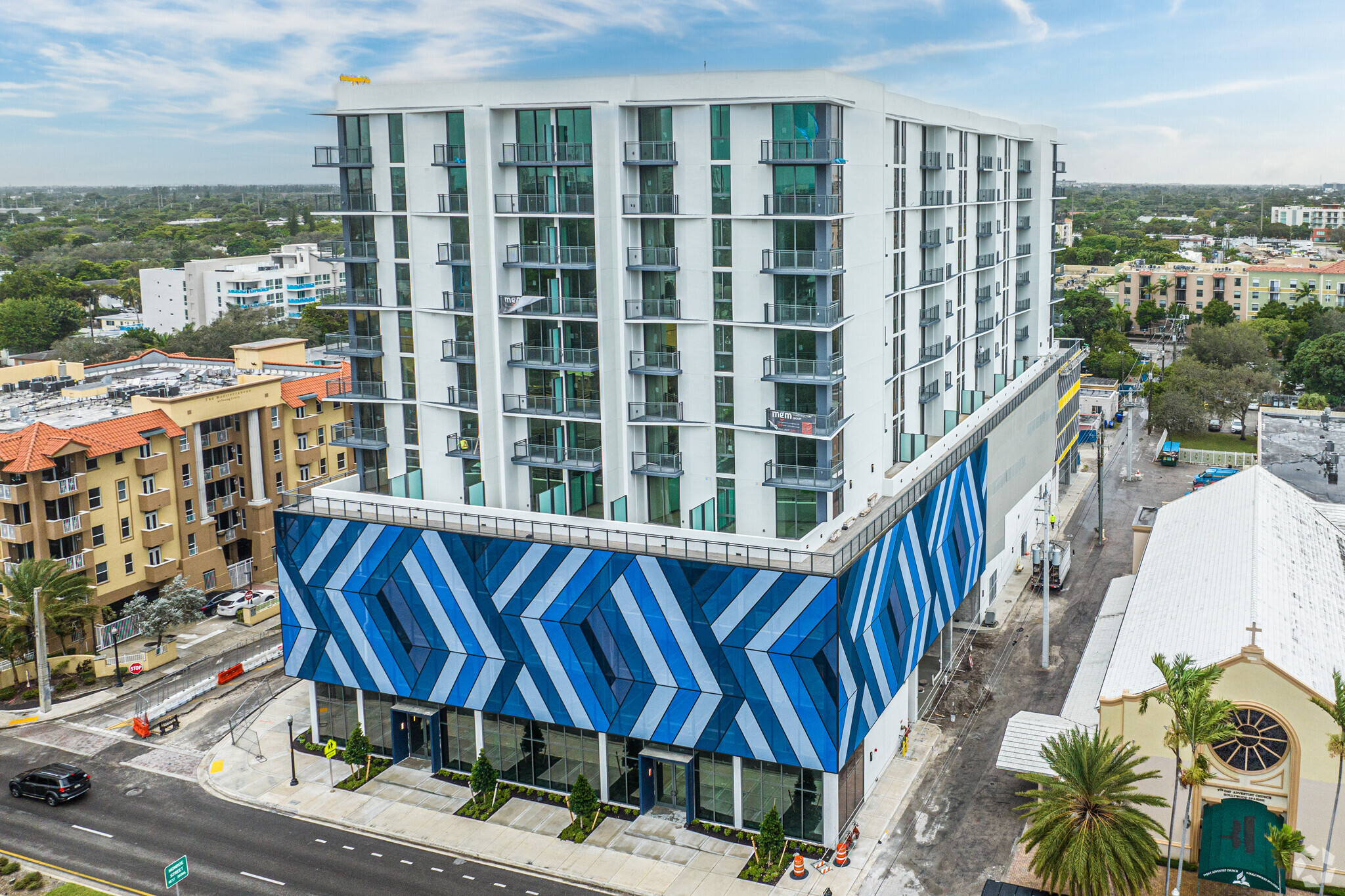 320 S Federal Hwy, Hollywood, FL for Rent