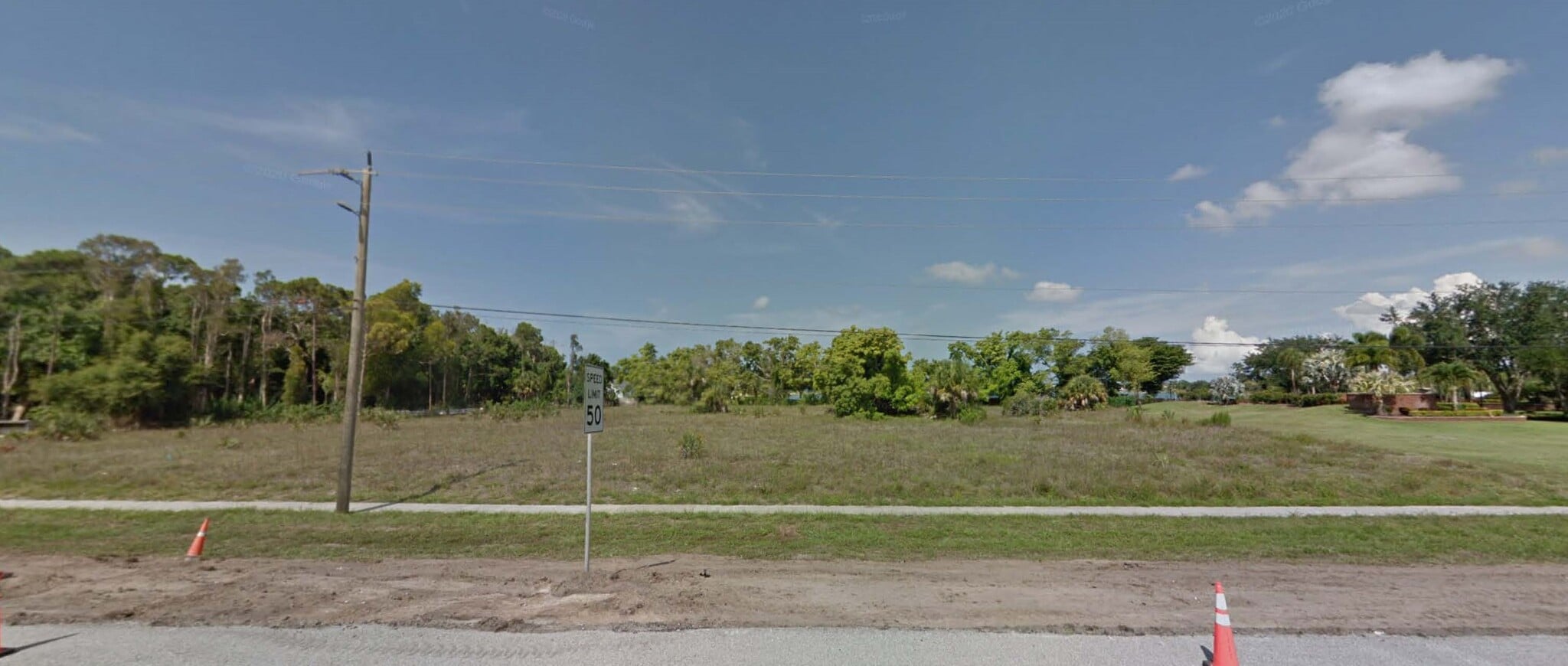 US 41 & Harborage Drive to Park Rd, Fort Myers, FL for Sale