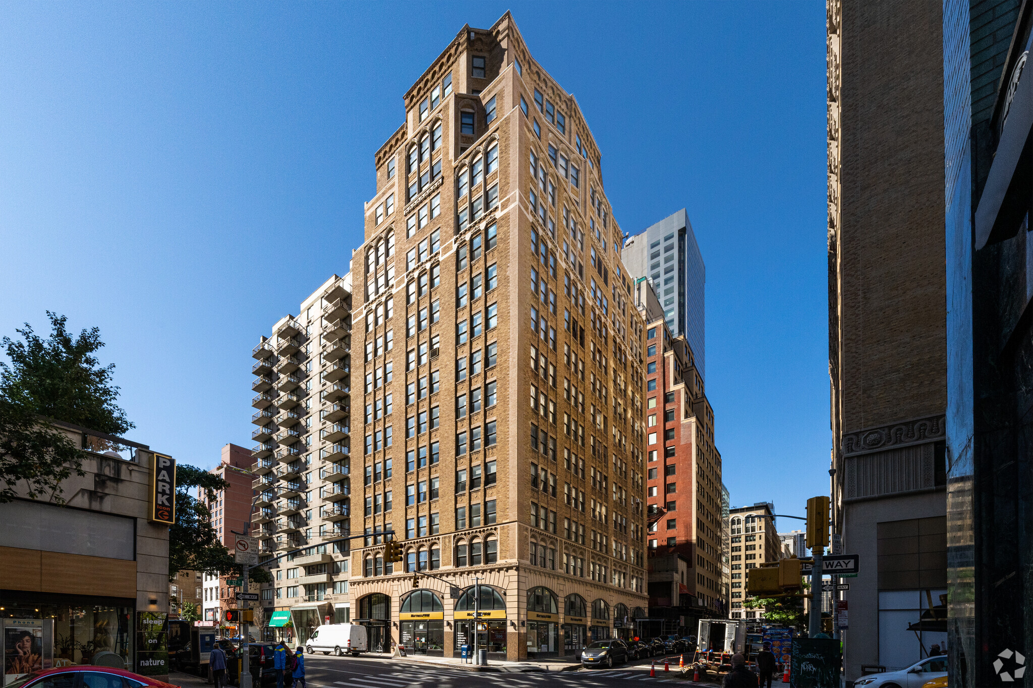 192 Lexington Ave, New York, NY for Rent