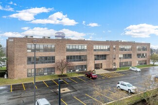 Lombard, IL Office, Office/Medical - 1910 S Highland Ave