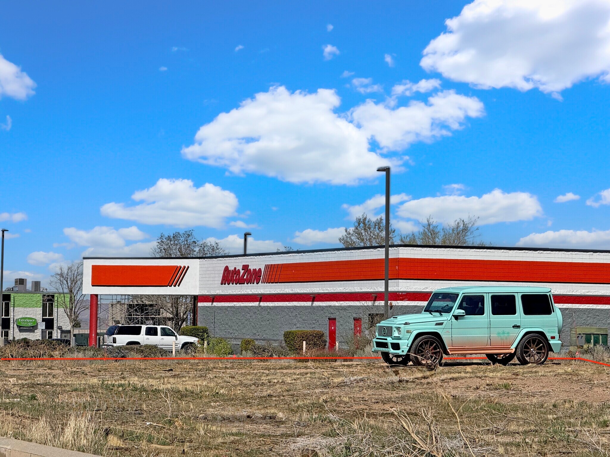 Main & Jellico, Hesperia, CA for Sale