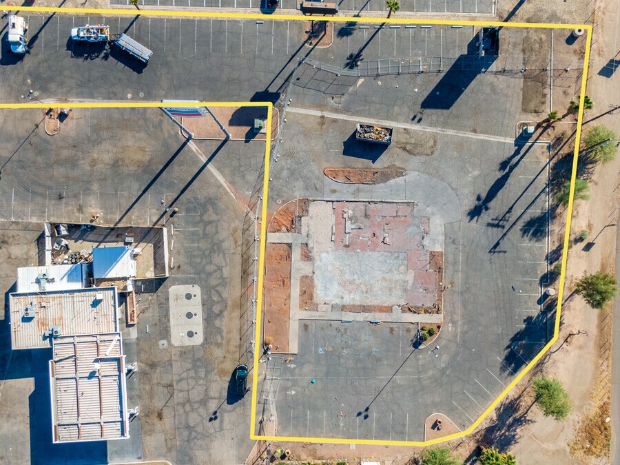 2215 S 4th St, El Centro, CA for Sale