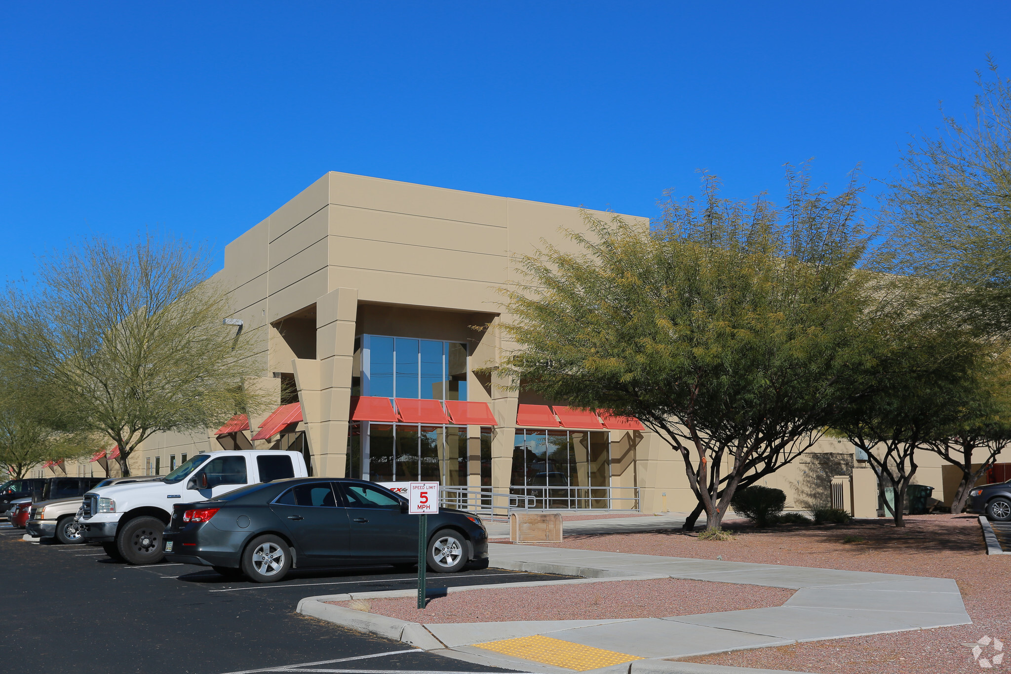 5990 S Country Club Rd, Tucson, AZ for Rent