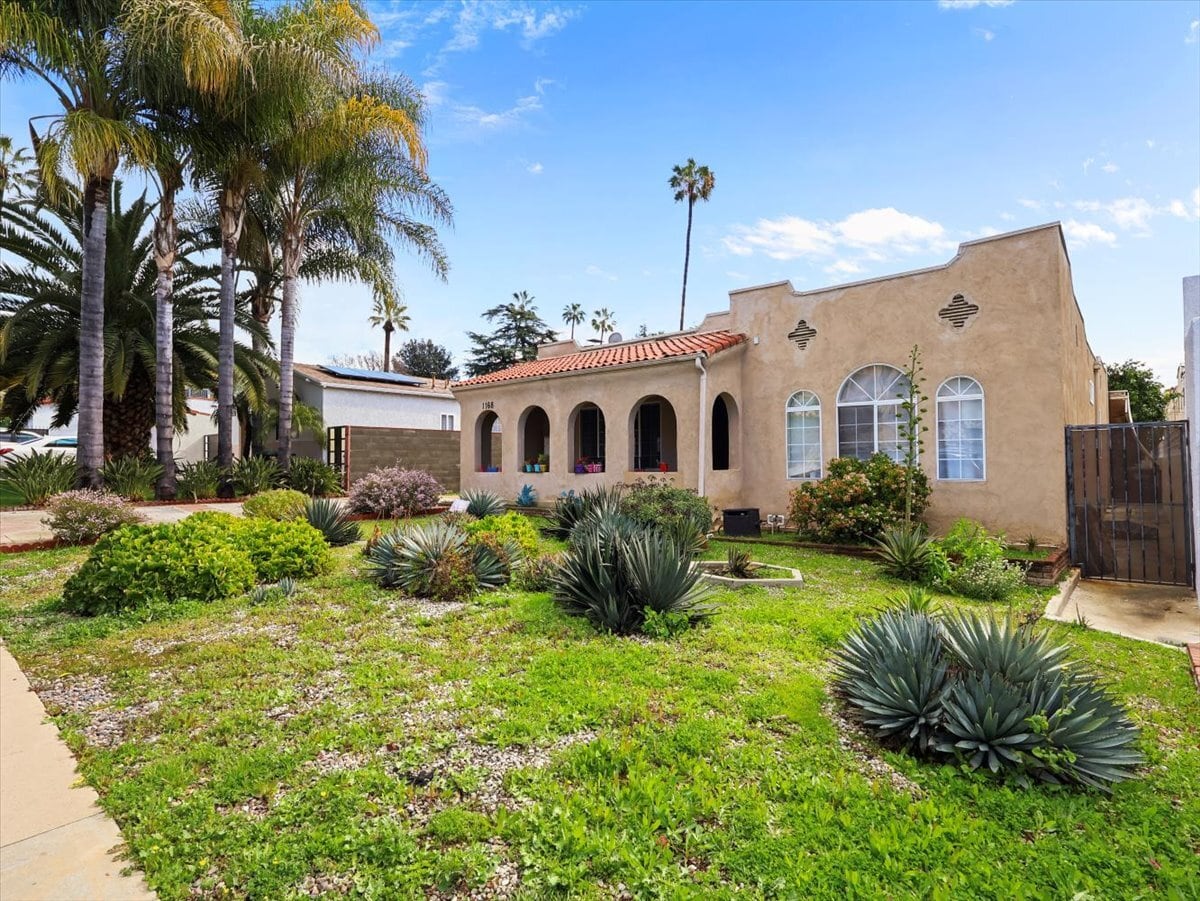 1168 Justin Ave, Glendale, CA for Sale