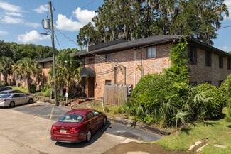 Mobile, AL Apartments - 1621 Spring Hill Ave