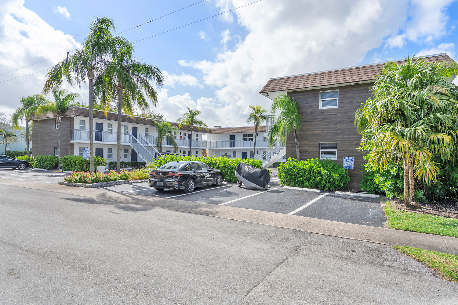 50 SE 12th St, Fort Lauderdale, FL for Sale