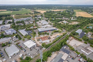 Southampton, NY Warehouse - 30 Mariners Dr