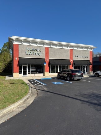 Tampa, FL Retail - 17502-17525 Preserve Walk Ln