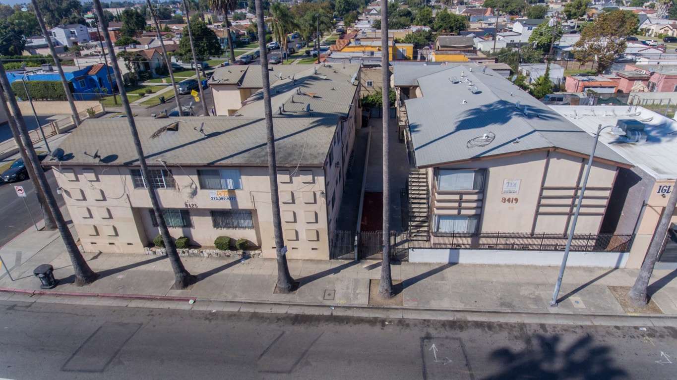 8419-8425 S Western Ave, Los Angeles, CA for Sale