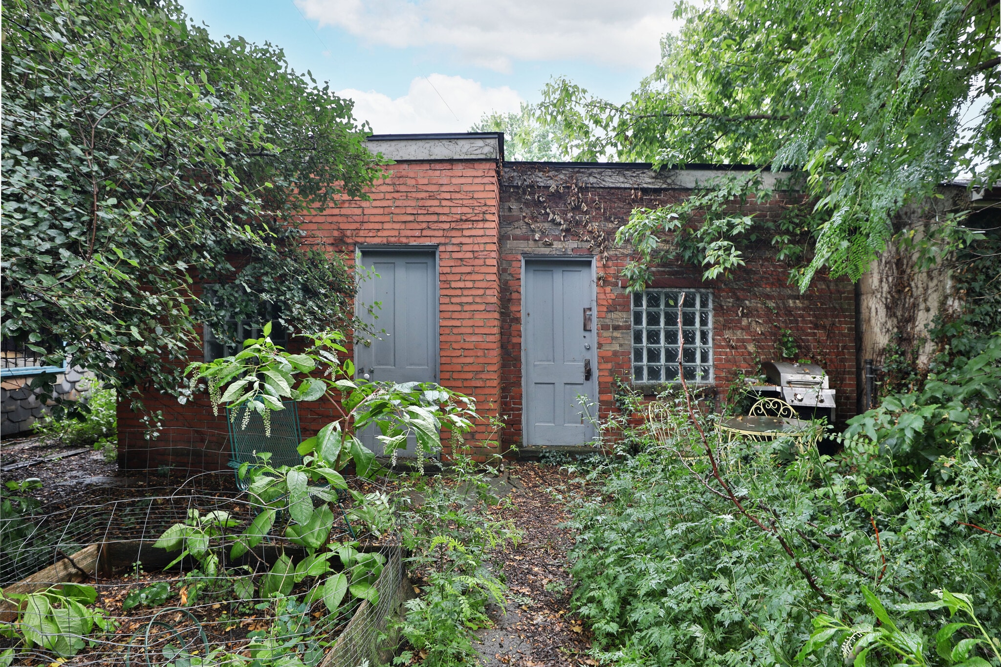 51 Clark Pl, Columbus, OH for Sale