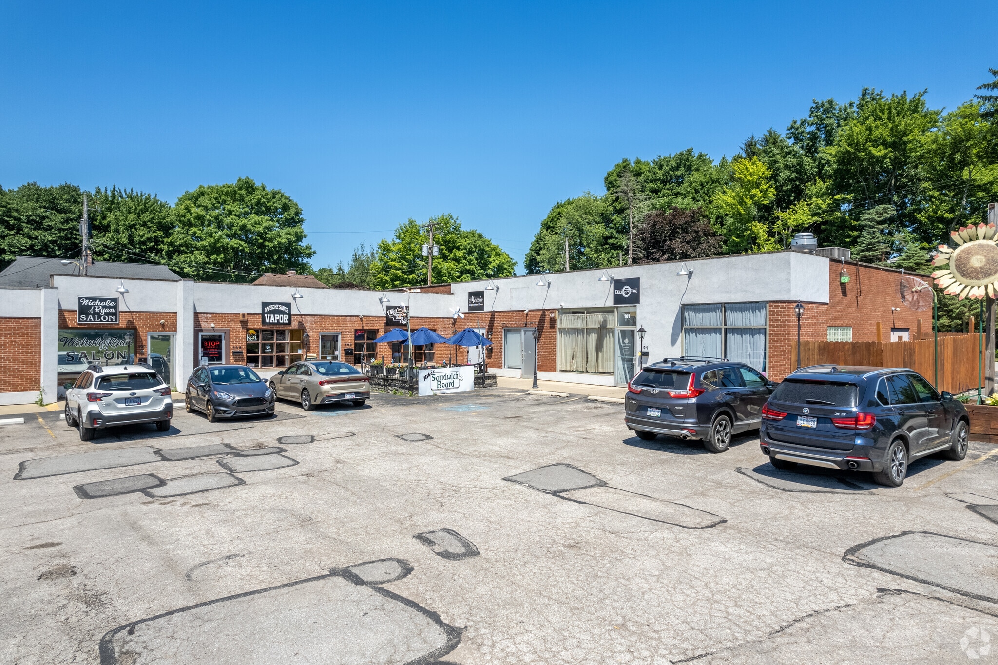 1945-1963 W Market St, Akron, OH for Rent
