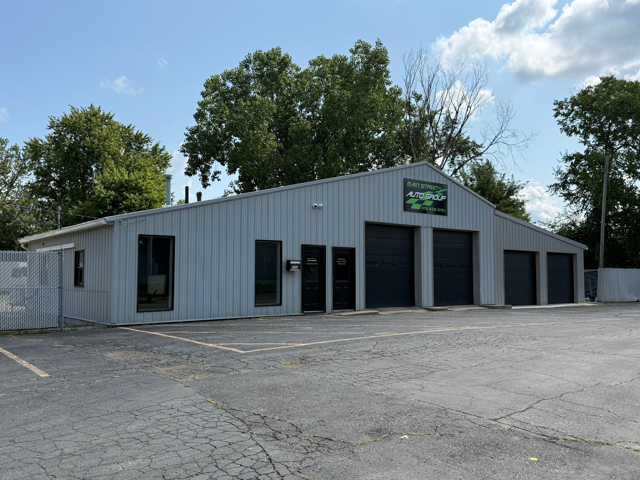 707 W Main St, Crestline, OH for Sale