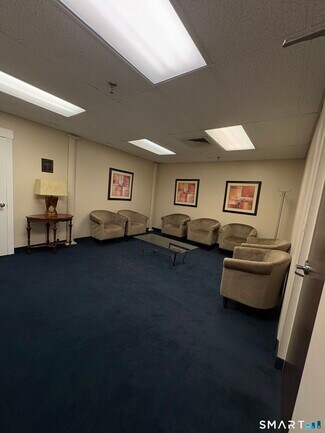 Middletown, CT Office - 100-140 Riverview Ctr Middletown, CT Office - 100-140 Riverview Ctr