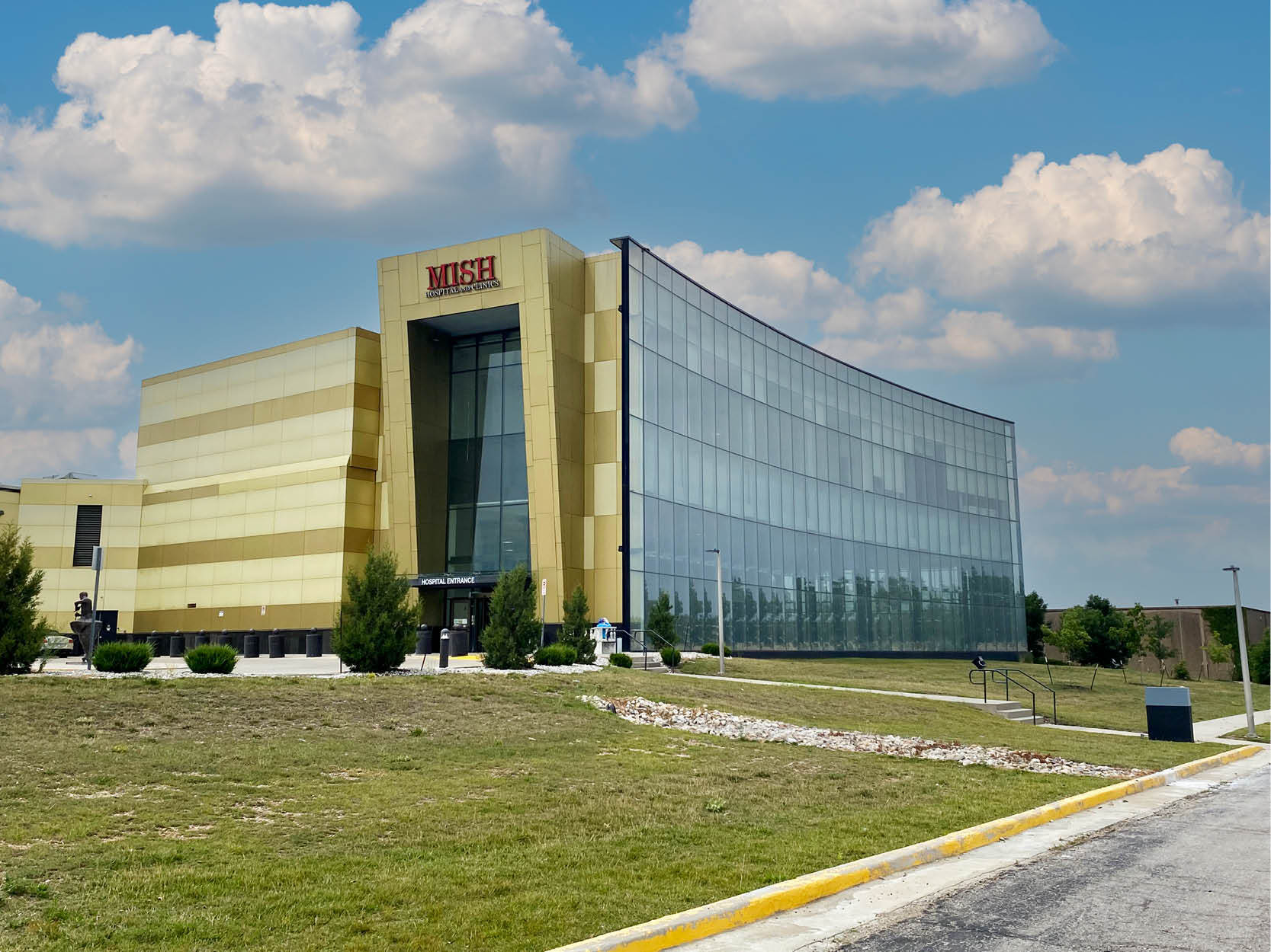 10951 Lakeview Ave, Lenexa, KS for Rent