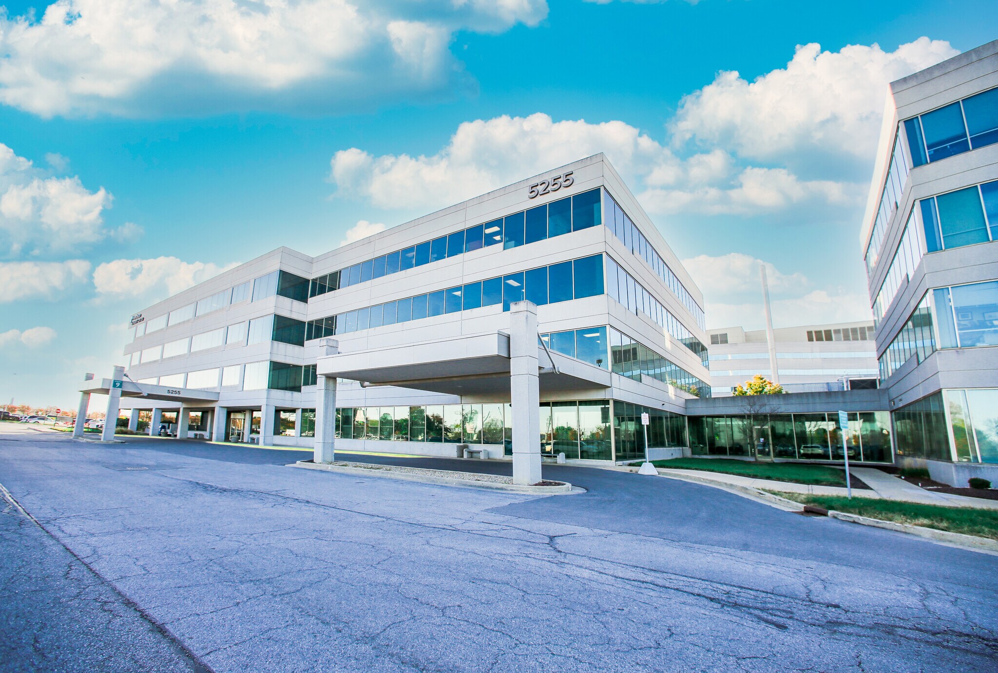 5255 E Stop 11 Rd, Indianapolis, IN for Rent