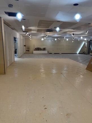 New Haven, CT Office/Retail - 620 Ella T Grasso Blvd New Haven, CT Office/Retail - 620 Ella T Grasso Blvd