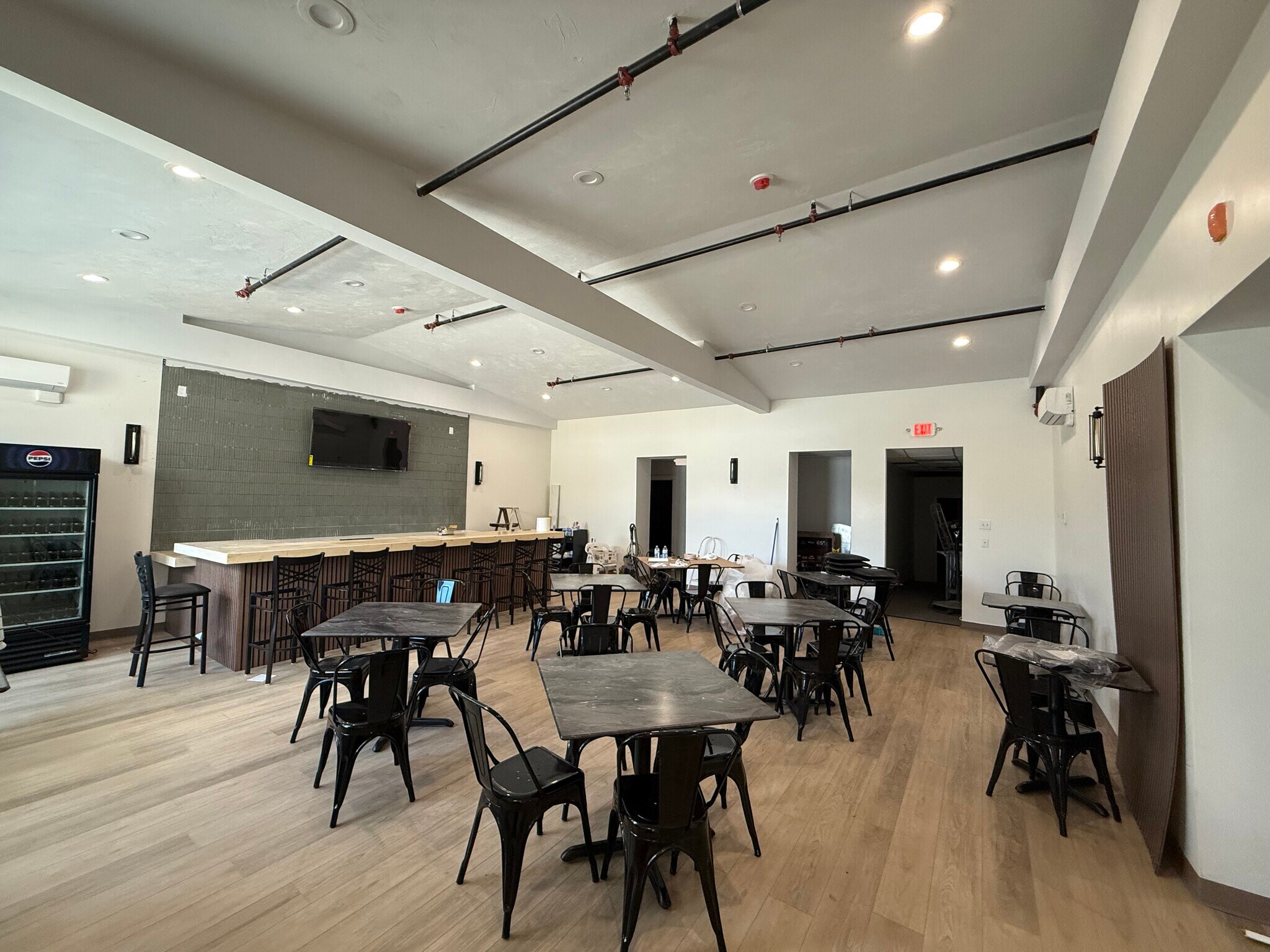 79-81 Main St, Rutland, MA for Rent