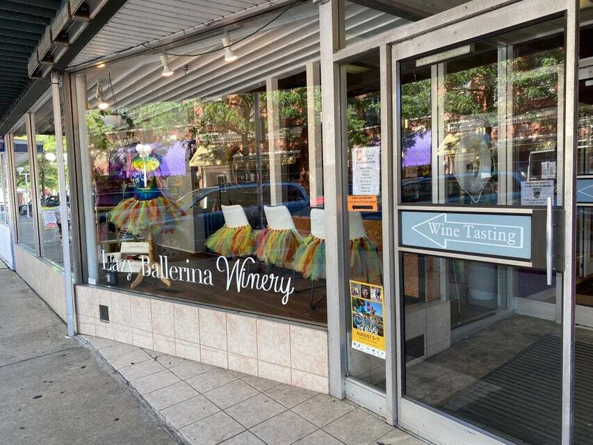 321 State St, Saint Joseph, MI for Sale