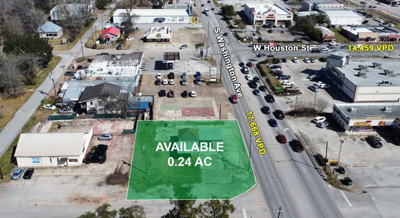 122 S Washington Ave, Cleveland, TX for Rent
