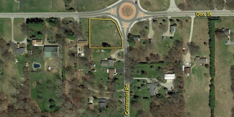 8401 Dorr St, Sylvania Twp, OH for Sale