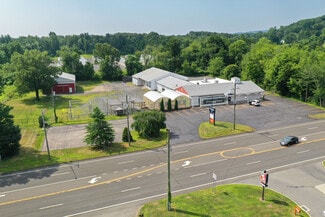 Middlefield, CT Retail - 147 Meriden Rd