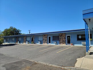 800 W 6th St  