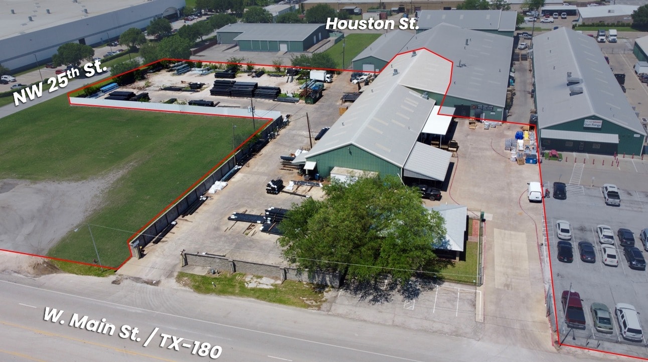 2448 W Main St, Grand Prairie, TX for Rent