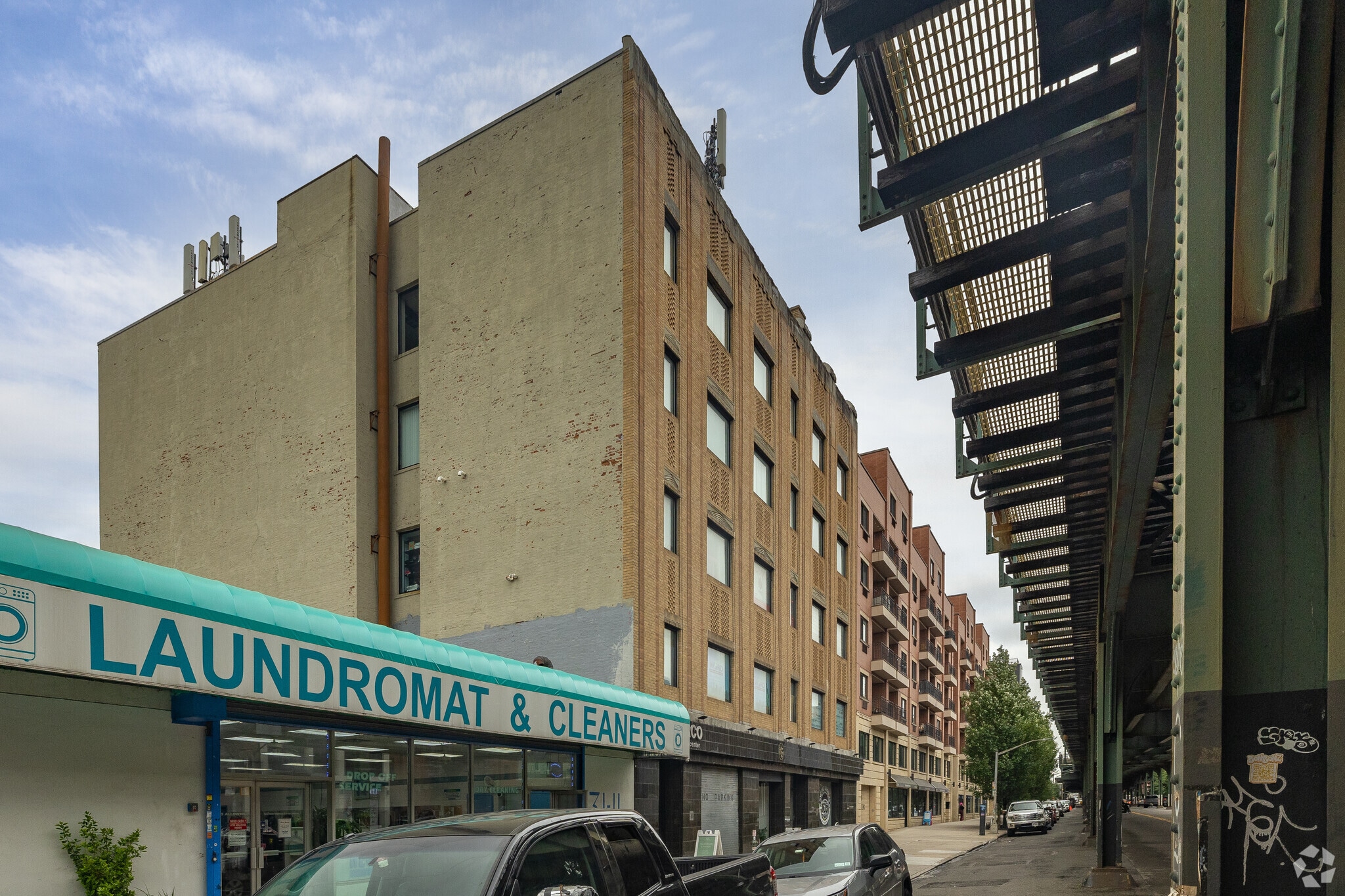 31-21 31st St, Long Island City, NY for Rent